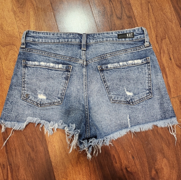 Kut from the Kloth jean shorts - Picture 2 of 3